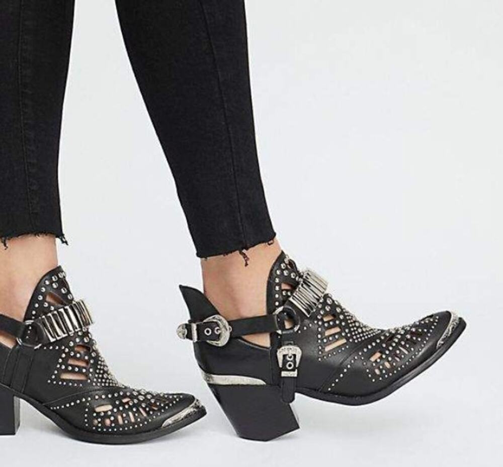 Jeffrey campbell 6.5 black leather calhoun boots